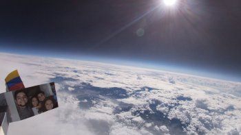 fascinantes imagenes de la tierra desde un globo de helio fascinantes imagenes de la tierra desde un globo de helio