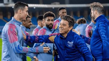 cr7ariver: el hashtag de los hinchas de river con el que buscan convencer a cristiano ronaldo para que llegue al club cr7ariver: el hashtag de los hinchas de river con el que buscan convencer a cristiano ronaldo para que llegue al club