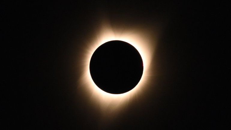 La oscuridad casi nocturna sobre la Tierra duró casi tres minutos en los lugares en los que la Luna hizo sombra.&nbsp;