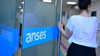 AUH enero 2026: cómo cobrar el monto extra y qué día lo deposita Anses AUH enero 2026: cómo cobrar el monto extra y qué día lo deposita Anses