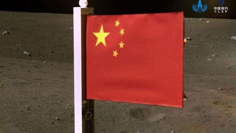 China es el segundo país que planta su bandera en la Luna