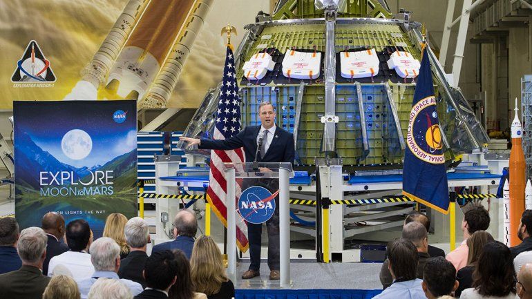 Los astronautas de la NASA volverán a la Luna en 2024