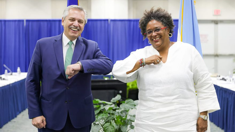 Con foco en el cambio climático, Alberto tuvo su reunión bilateral en Barbados