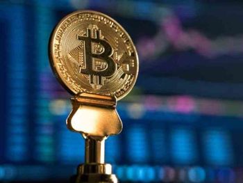 El bitcoin superó 109 mil dólares