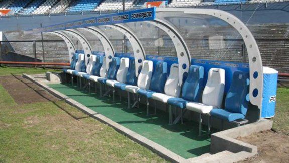 Racing: el peso pesado que se postuló y el preferido de los hinchas