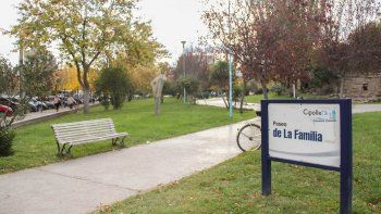 cronica de otro robo a estudiantes cipolenos en una plaza centrica