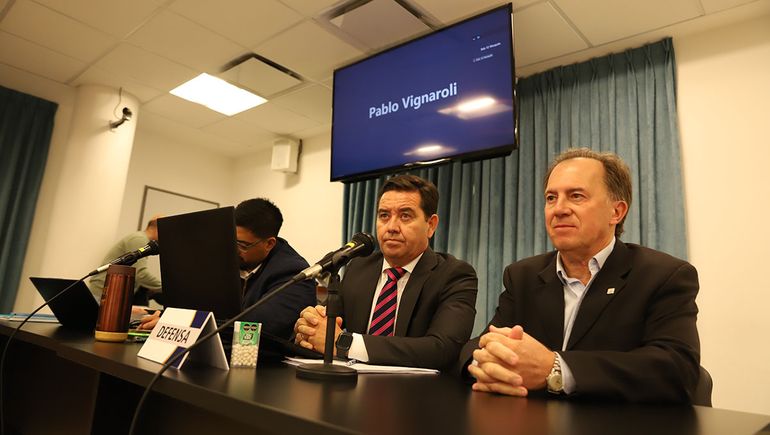 Luis Bertolini y su abogado, Javier Pino Muñoz. Luis Bertolini y su abogado, Javier Pino Muñoz.
