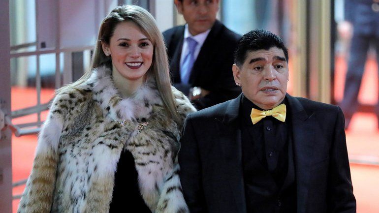 La millonaria suma que Rocío Oliva le reclama a Diego Maradona