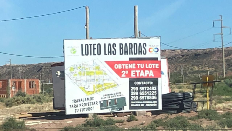 El loteo clausurado carece de visado provisorio. El loteo clausurado carece de visado provisorio.