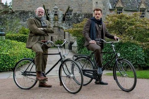 Actores de Outlander protagonizan otra miniserie que se estrenará en enero