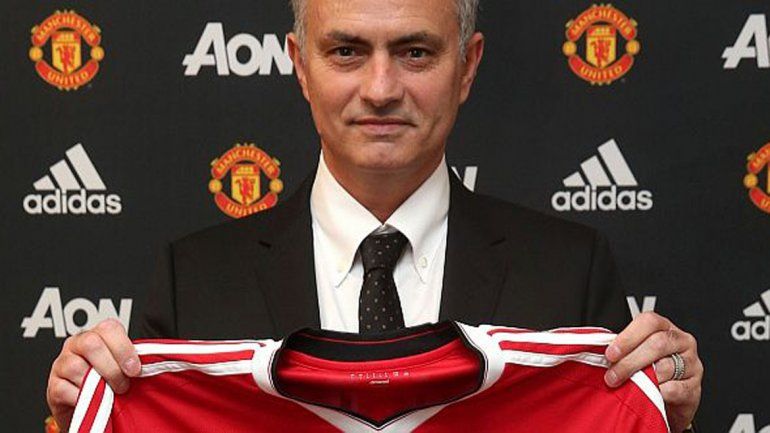 Mourinho es el nuevo DT del Manchester United.