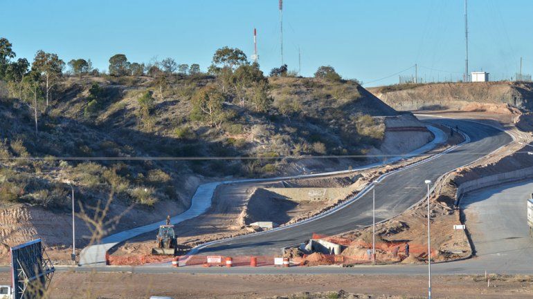 La calle Albardón quedará habilitada en unos dos meses