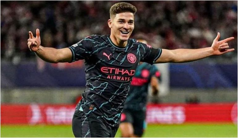 Los grandes rendimientos de Julián Álvarez lo llevaron a Manchester City de Pep Guardiola Los grandes rendimientos de Julián Álvarez lo llevaron a Manchester City de Pep Guardiola