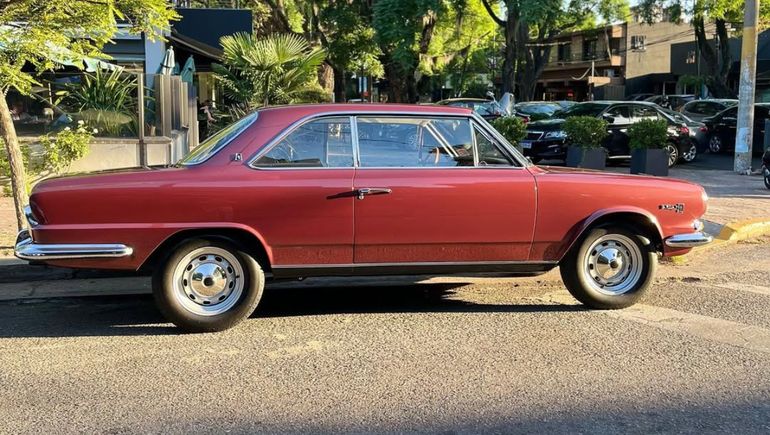 El CEO de Renault Argentina muestra un particular orgullo por este Torino. Foto: Instagram @pablosibilla.ok. El CEO de Renault Argentina muestra un particular orgullo por este Torino. Foto: Instagram @pablosibilla.ok.