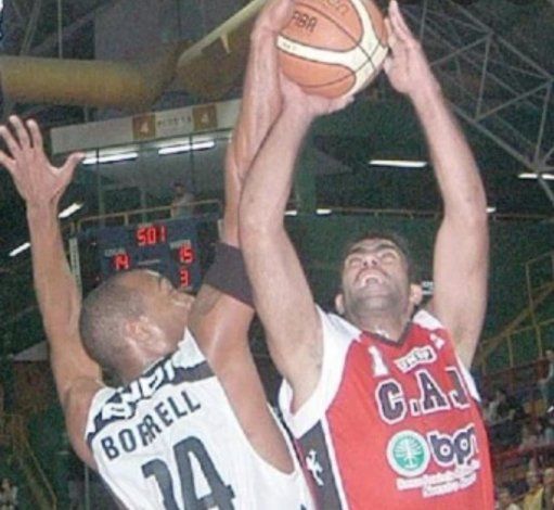 Juan Pablo Sánchez jugó Liga Nacional para el Rojo en la temporada 2007