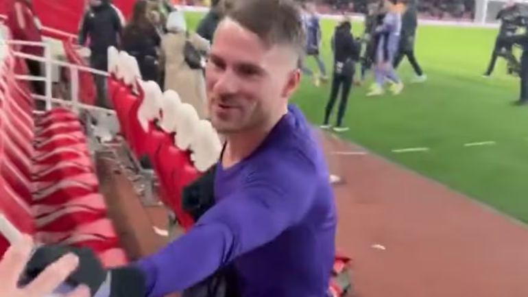 El gesto de Alexis Mac Allister con un hincha argentino que se hizo viral en las redes