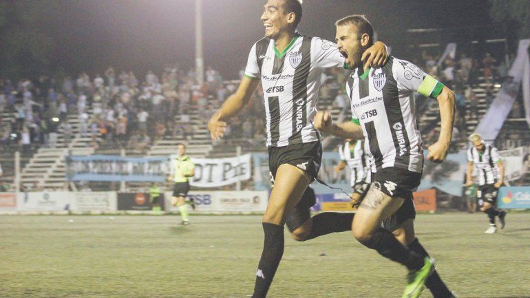Morán le marcó a Deportivo Madryn sobre el cierre del partido y Vilce lo hizo ante Alvarado