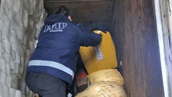 Hallan millonario contrabando en Pino Hachado