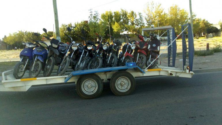 Secuestraron 36 motos, 3 autos y 3 licencias truchas