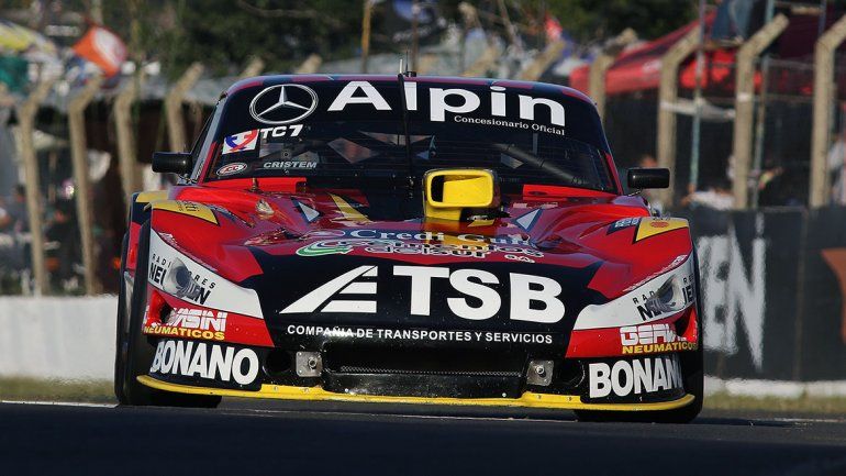 Urcera estuvo muy  lejos de los Ford en el Óvalo de Rafaela