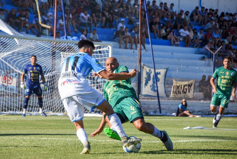Federal Amateur, día clave: Maronese-Centenario y Pacífico-Rincón