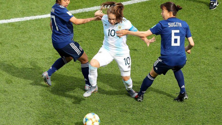 El lujo de la crack de la Selección Estefania Banini que se hizo viral