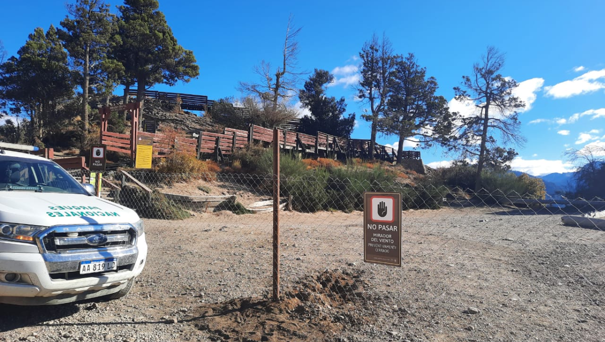 Traful: el Mirador del Viento cerrado por desmoronamientos