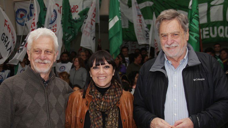 El kirchnerismo neuquino continuó su campaña por el interior.