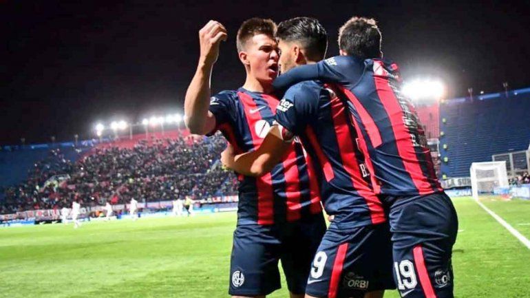 San Lorenzo ganó 3 a 1 ante Nacional en los octavos de la Sudamericana