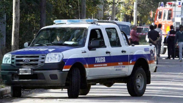 Volvió del banco con plata y falsos policías le robaron