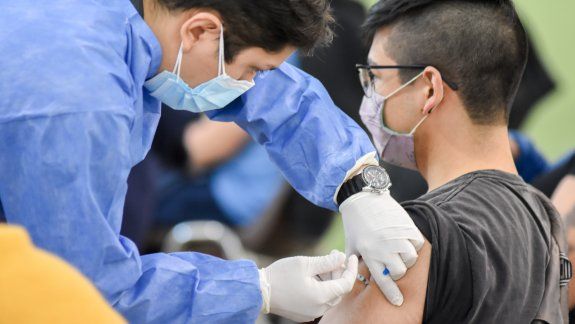 Ya hay más de 17 mil jóvenes anotados para la vacunación