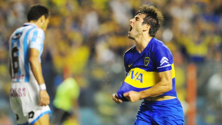 Lodeiro celebra el tercer tanto del conjunto xeneize