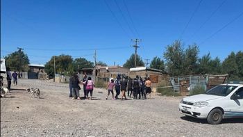 Momentos de tensión en Allen por la muerte de una persona. Foto: ANAllen. Momentos de tensión en Allen por la muerte de una persona. Foto: ANAllen.