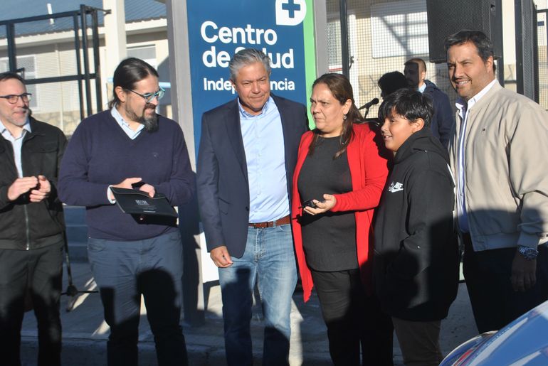 En la inauguración de un Centro de Salud, Carlos Koopmann habló de la Ficha Limpia en Zapala