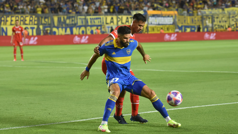 Un partido sin emociones para arrancar el fútbol de verano