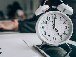 La reforma laboral implenetará el “banco de horas” con el que se propone compensar las horas extra con descanso, en lugar de pago adicional. La reforma laboral implenetará el “banco de horas” con el que se propone compensar las horas extra con descanso, en lugar de pago adicional.