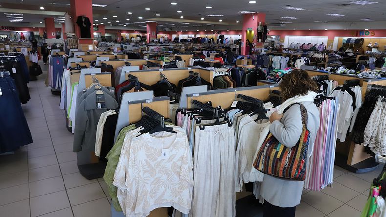 Compras en Neuquén: dónde se consigue la ropa de primavera-verano más barata