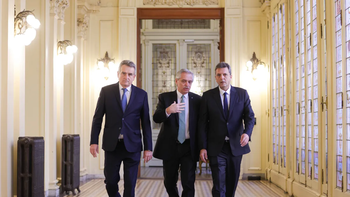 Alberto Fernández y Sergio Massa, unidos de cara a las PASO. Alberto Fernández y Sergio Massa, unidos de cara a las PASO.