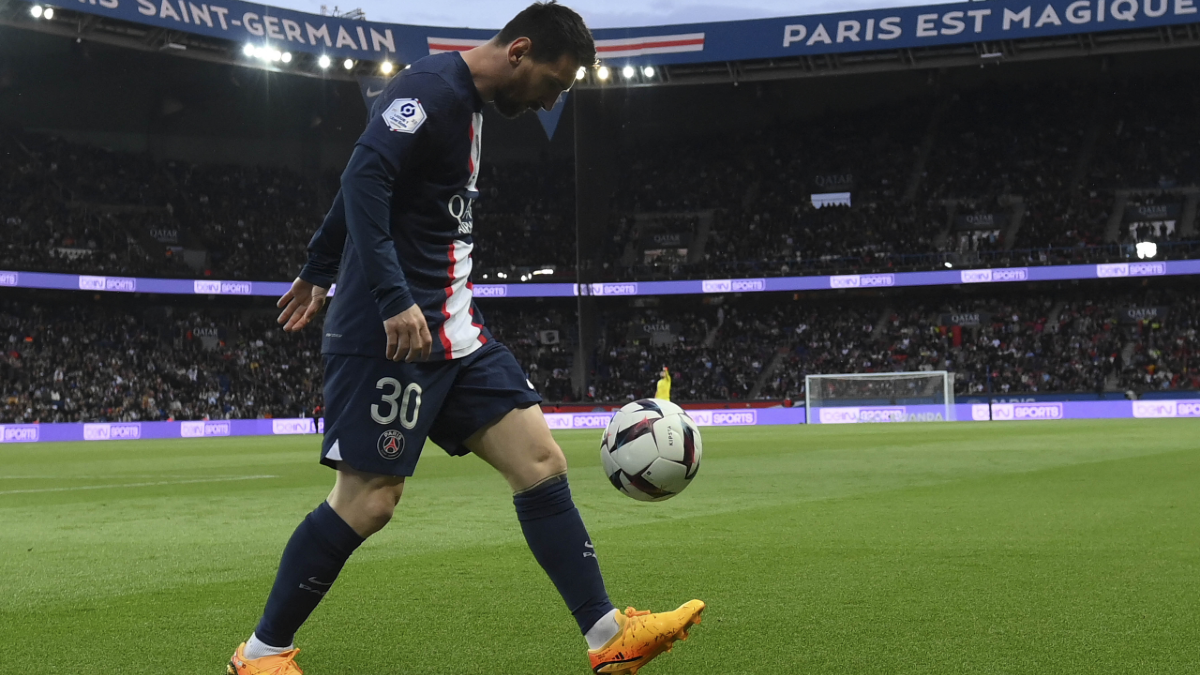 El PSG goleó y Messi soportó otra vez los silbidos del Parque de los Príncipes thumbnail