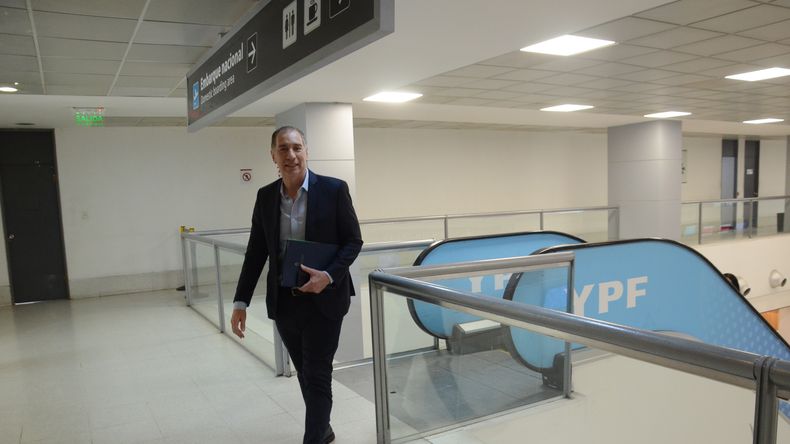El ministro Santilli habló con LM Neuquén antes de regresar a Buenos Aires | LM Neuquen El ministro Santilli habló con LM Neuquén antes de regresar a Buenos Aires