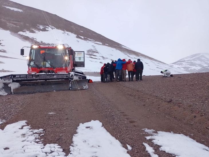 Hay búsquedas activas en los distintos proyectos de todo el país. Foto: @veladero. Hay búsquedas activas en los distintos proyectos de todo el país. Foto: @veladero.