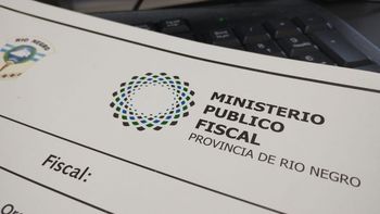 El hecho fue denunciado en la fiscalía descentralizada de Allen. El hecho fue denunciado en la fiscalía descentralizada de Allen.