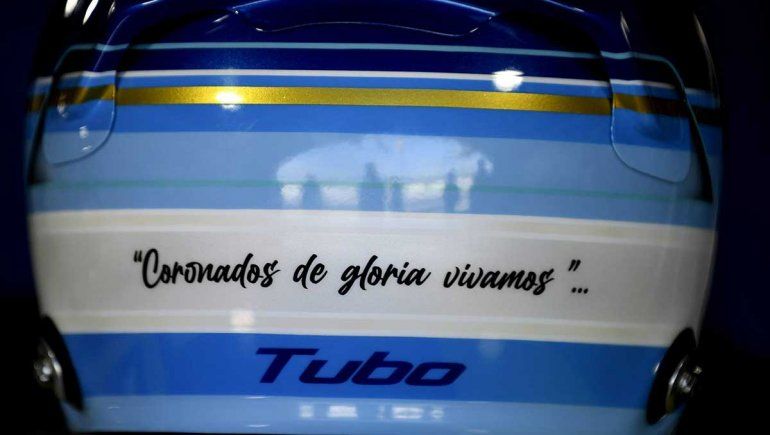 Esteban Gini le presentó a Carburando su nuevo casco