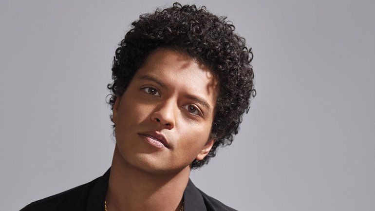 Bruno Mars donó 1 millón de dólares a víctimas de agua contaminada