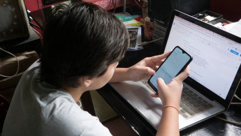 Los adolescentes triplicaron el uso de internet y aplicaciones