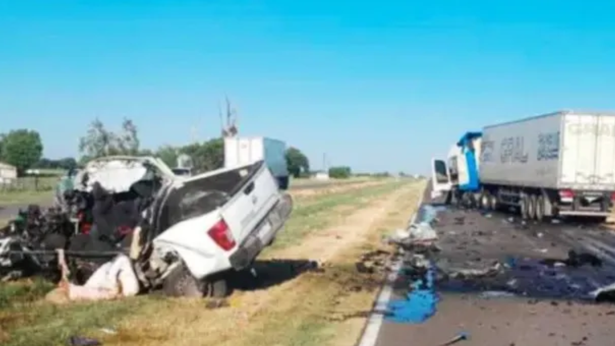 Tragedia en la ruta: tres muertos en un brutal choque frontal en Entre Ríos