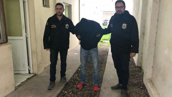 Agustín Casado fue denunciado por abusar de dos menores de 15 años, amigas de su novia. Escapaba de la Justicia desde mediados de 2017, cuando se había ordenado su detención.