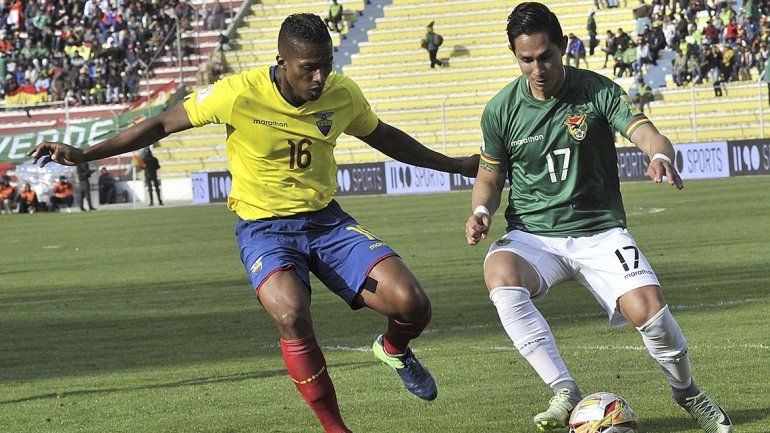 Ecuador empató con Bolivia sobre el final y está tercero