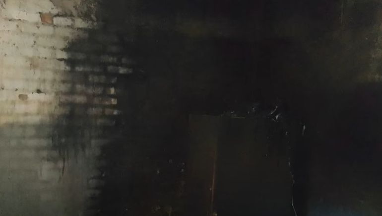 Un incendio la dejó sin casa y pide ayuda: No sirve nada, tengo que empezar de nuevo