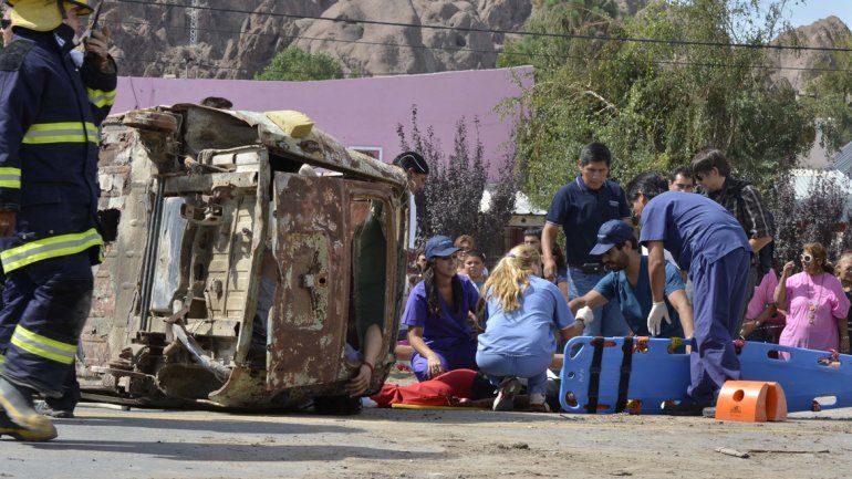 Simulacro de accidente de tránsito en el Oeste